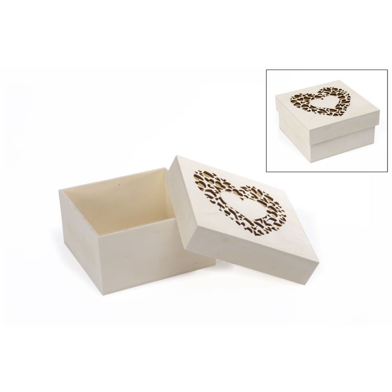 CAIXA C/CORACAO RENDILHADO 16X16X8CM